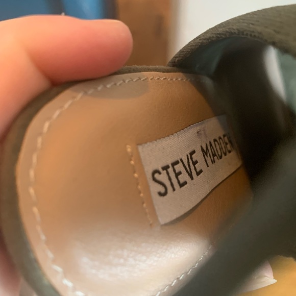 Steve Madden Green fabric open heel booties - Picture 6 of 7